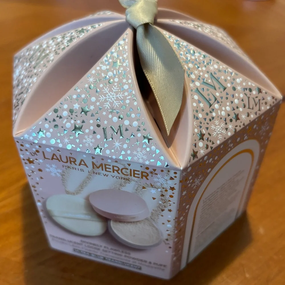 Laura Mercier Divinely Flawless Translucent Loose Setting Powder & Puff …
